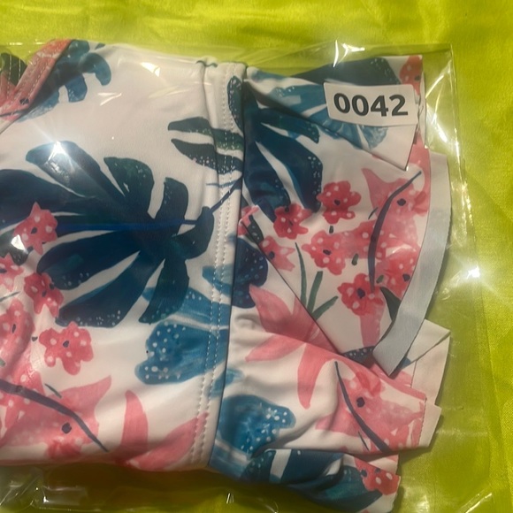 Girls bikini - Picture 4 of 12